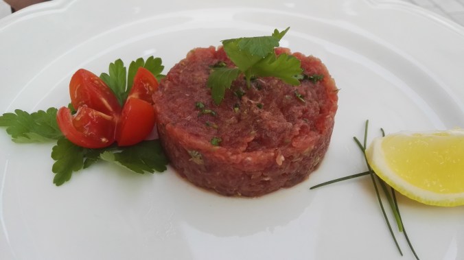 Tuna tartar
