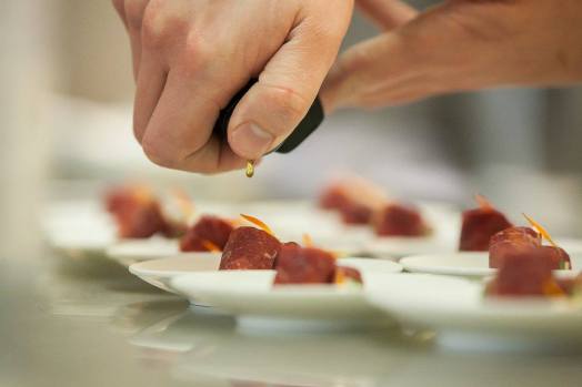 Sommeliers themed lunch by Max Vicca/ Pascal hermans chef-working